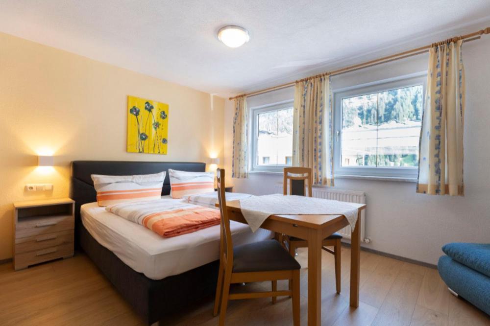 Apart Pirchheim カップル エクステリア 写真