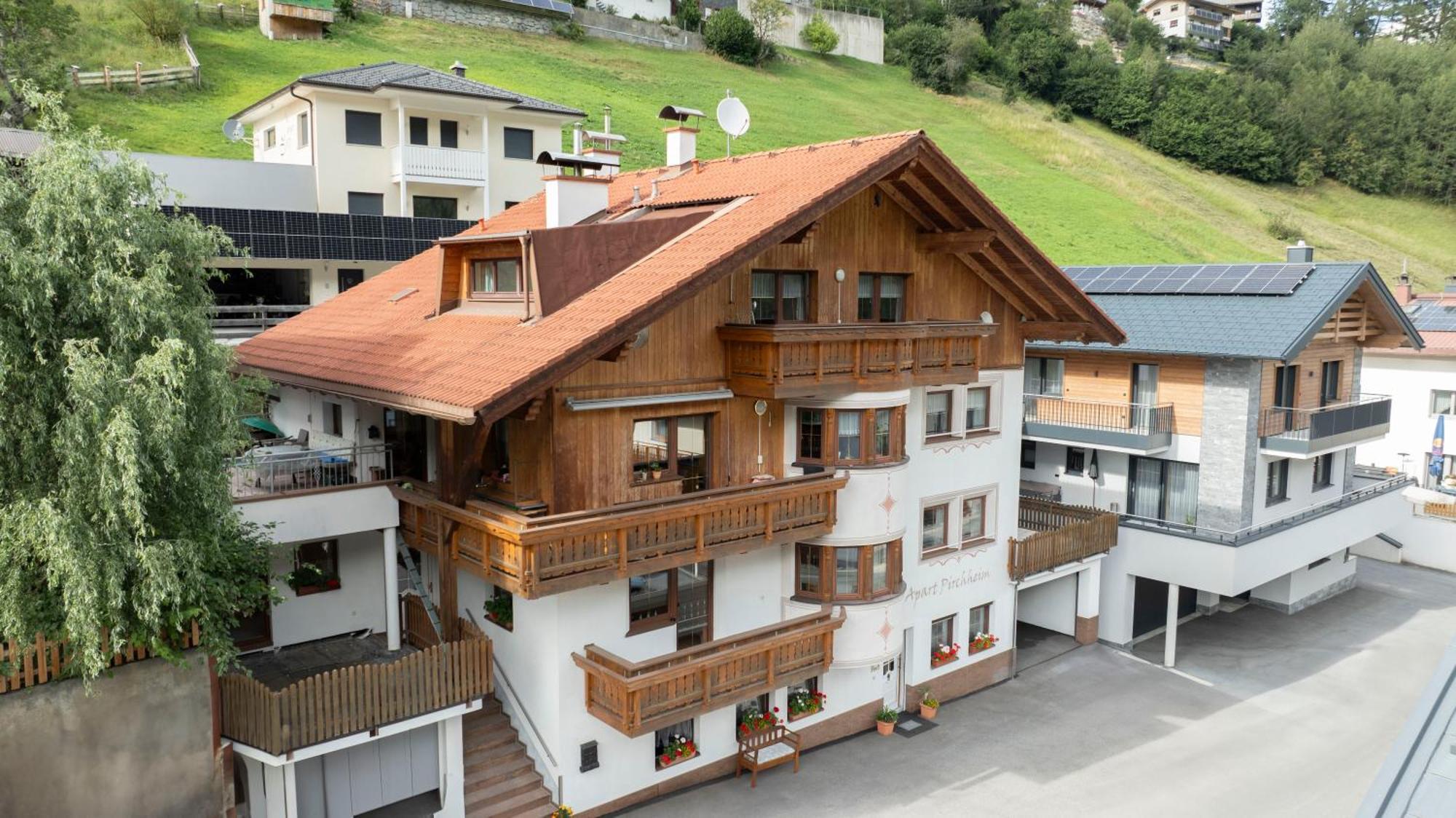 Apart Pirchheim カップル エクステリア 写真